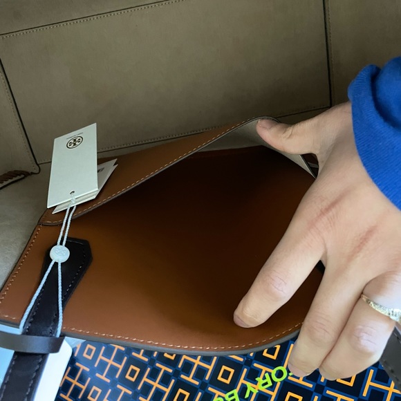 New, blake mixed material tote bag - Picture 11 of 15